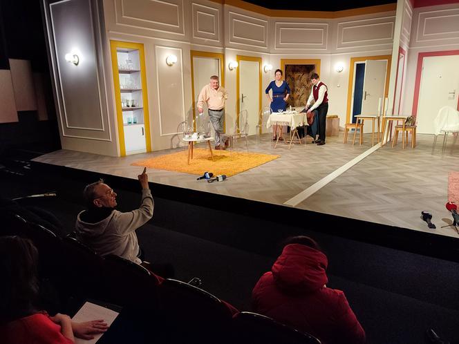 Spektakl "Prezent urodzinowy" w Teatrze Żeromskiego w Kielcach - próba