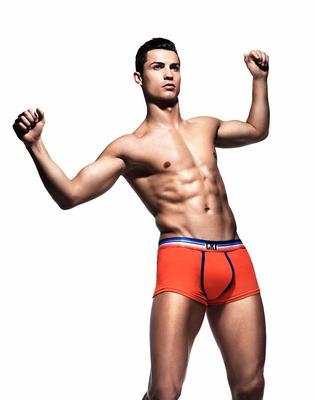 Cristiano Ronaldo: A na deser ciacho