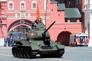 Rosji ubyło czołgów, przybyło weteranów wojennych. Ten status można otrzymać w miesiąc