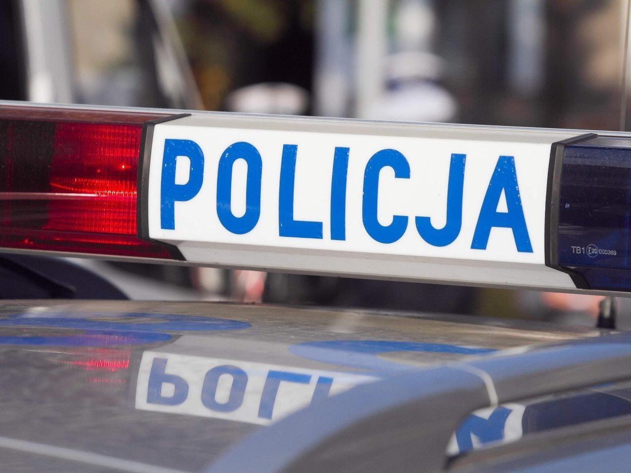 Koronawirus w Polsce. Pracownik policji w Zwoleniu zakażony! Komenda wprowadza zmiany