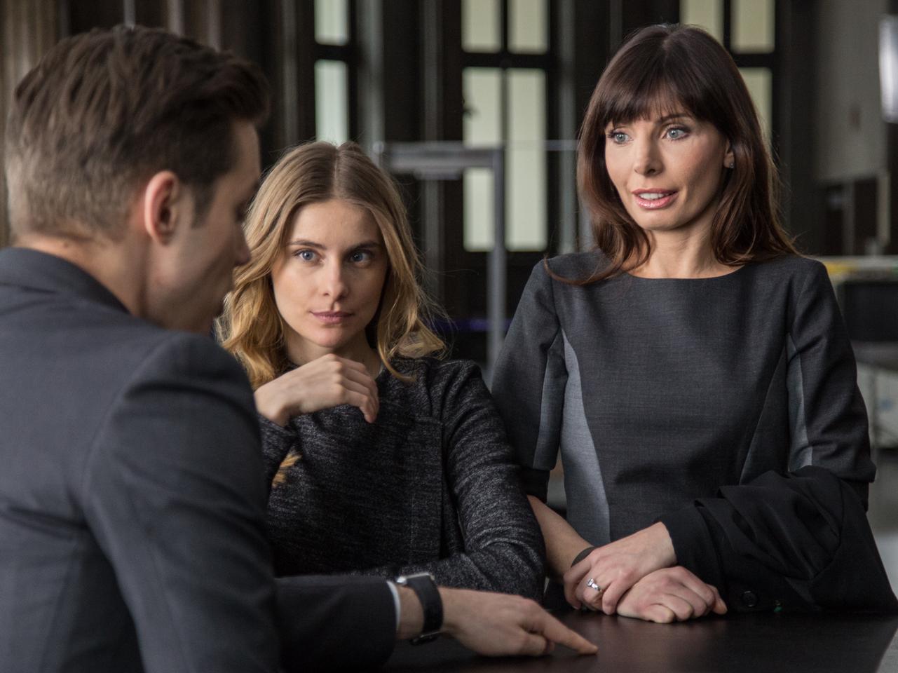 Prawo Agaty 7 sezon odc. 5. Aniela (Katarzyna Zawadzka), Agata (Agnieszka Dygant)