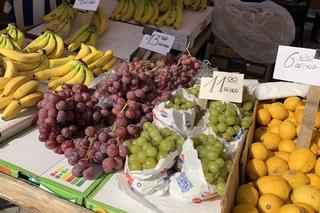 Najtańsze owoce i warzywa są na targowisku w Będzinie
