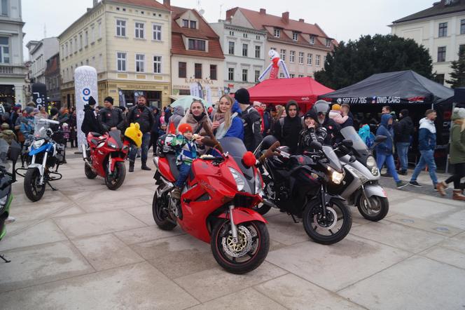 WOŚP 2024 w Bydgoszczy. Tłumy w centrum miasta