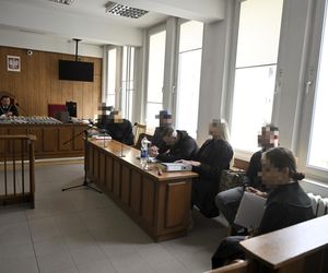 Łukasz Ż. stanął przed sądem. Przeprosił i częściowo przyznał siędo winy. Jego kolega: „Nie pomagałem Łukaszowi”