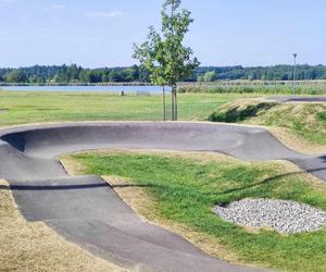 Siedlecki tor rowerowy pumptrack jest już otwarty i można z niego bezpiecznie korzystać