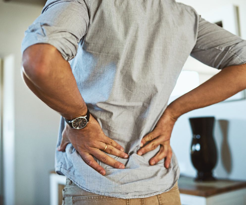 Ten rak zaczyna się od bólu pleców. Częściej atakuje mężczyzn