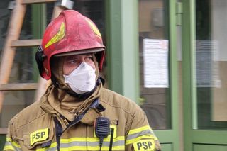 Warszawa. Tragiczny pożar mieszkania na Ursynowie. Nie żyje jedna osoba