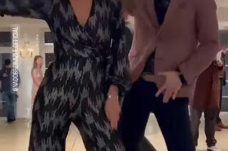 Na dobre i na złe na planie. Wesele Blanki (Pola Gonciarz) i Mario (Marcin Korcz). Agata (Emilia Komarnicka-Klynstra)