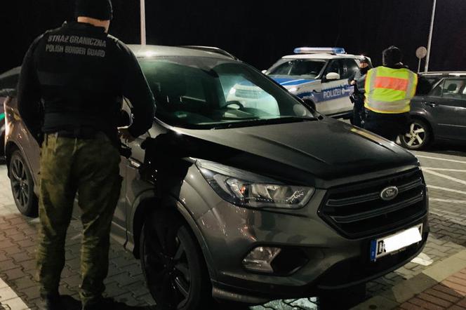 Funkcjonariusze Straży Granicznej odzyskali SUV-a za ponad 90 tys. złotych