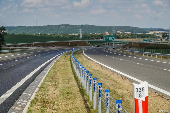 Ogromne tunele na S3 między Kamienną Górą a Bolkowem. W sierpniu droga będzie przejezdna