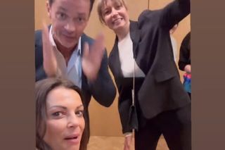 Barwy szczęścia na planie. Kasia (Katarzyna Glinka), Mariusz (Rafał Cieszyński), Szymańska (Agata Pruchniewska)