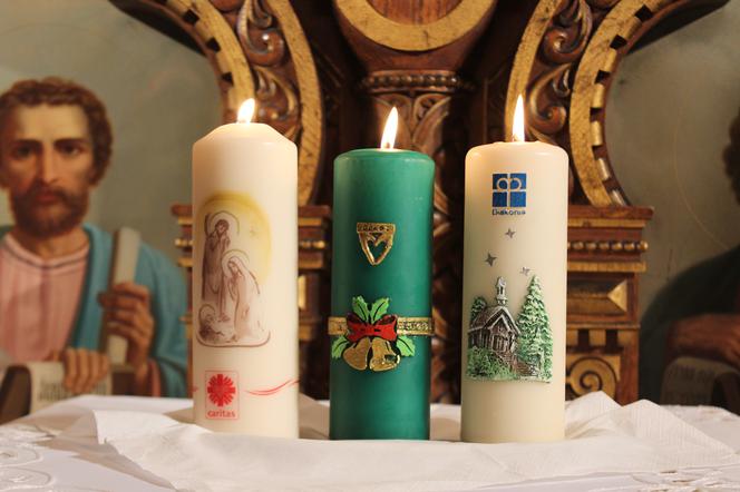 Wigilijne Dzieło Pomocy Dzieciom - ekumeniczne zapalenie świec 3 grudnia w ewangelickim kościele św. Mateusza.
