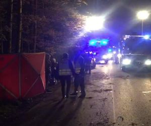 Karolina, Klaudia i Julia roztrzaskały się na drzewie. Młode piłkarki zginęły na miejscu