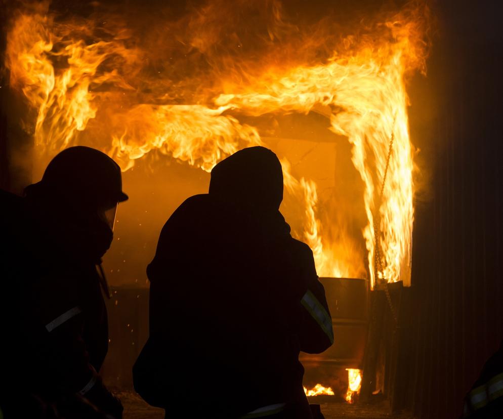 Tragiczny pożar w Wilkowie pod Olsztynkiem. W budynku znaleziono zwłoki mężczyzny