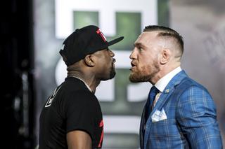 Mayweather - McGregor: Pojedynek stulecia na bluzgi