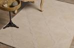 Geometryczny dywan w salonie - TRELLIS