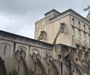 Picasso's Arenas. Budynek mieszkalny położony w Noisy-le-Grand pod Paryżem