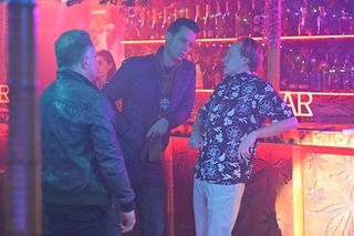 Pierwsza miłość, odcinek 4014: Wściekły Piotrek dorwie Alana i Białego. Dowie się prawdy o kłamstwach znajomych - ZDJĘCIA