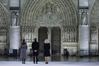 Paryż. Uroczyste otwarcie katedry Notre Dame