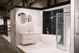 Łazienkowe płytki ceramiczne - inspiracje 