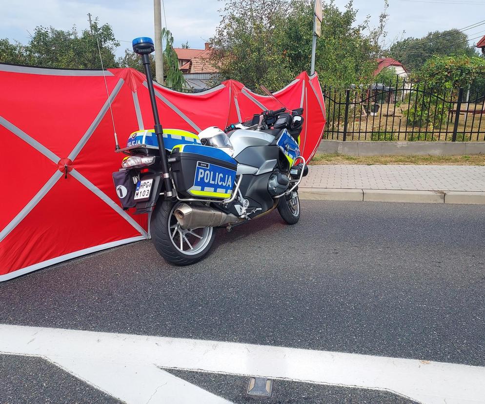 Wypadek śmiertelny pod Tarnowem. Na przejściu dla pieszych tir wjechał w 73-latka