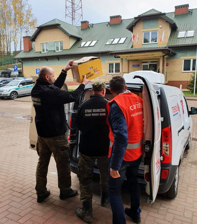 Drohiczyn. Tak miejscowi pomagają emigrantom ze wschodu. Stan wyjątkowy