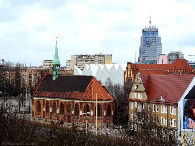 Kościoły w Szczecinie świecą pustkami. Statystyki kościelne nie napawają optymizmem