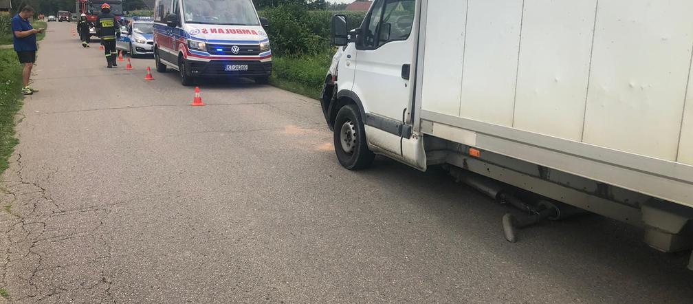 Pierszyce: 77-letni kierowca volkswagena doprowadził do zderzenia z ciężarówką 