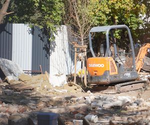 Zabytkowe domki na białostockich Dojlidach zburzone