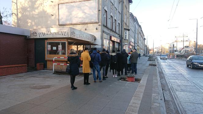 Gorzów: Pączki idą jak ciepłe...pączki! Szaleństwo Tłustego Czwartku trwa