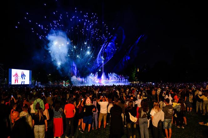 Inauguracja pokazów 2024 w Multimedialnym Parku Fontann w Warszawie