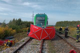  Pociąg staranował osobówkę