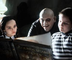 Rodzina Addamsów - kadry z kultowego filmu