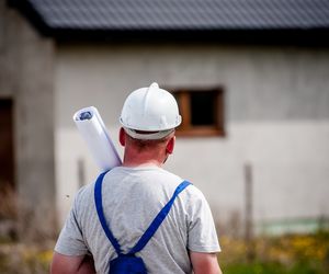 Pracownicy fizyczni na wagę złota