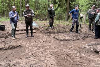 Olsztynek. Odsłonięto zbiorowe mogiły sprzed 100 lat. Nikt się tego nie spodziewał