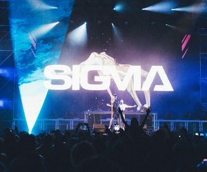 Fajer Festiwal 2025 w TAURON Parku Śląskim. Pierwszy dzień przyciągnął tłumy