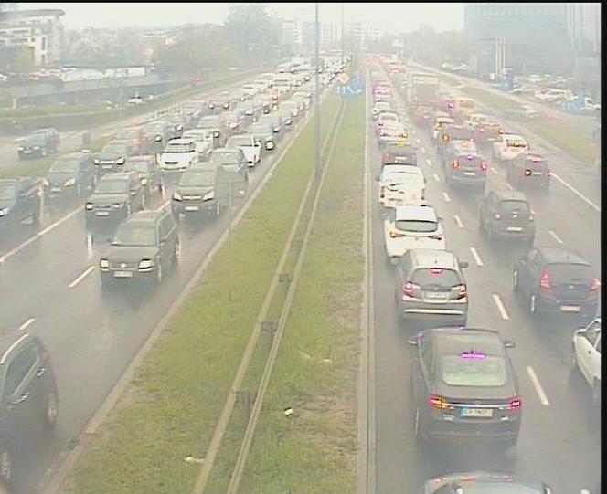 "Beton, masakra". Kraków stanął. Gigantyczne utrudnienia w mieście i na autostradzie A4