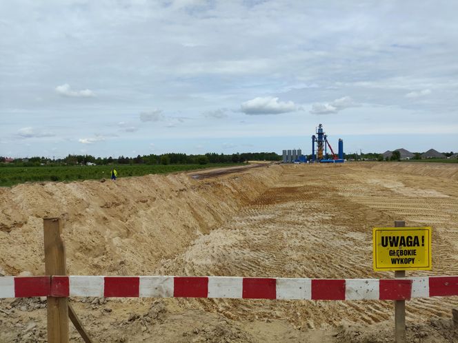 Z tygodnia na tydzień widać zmiany. Byliśmy na budowie drogi S19