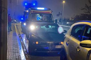 Wypadek na ulicy Powązkowskiej. Kobieta w ciąży zabrana do szpitala