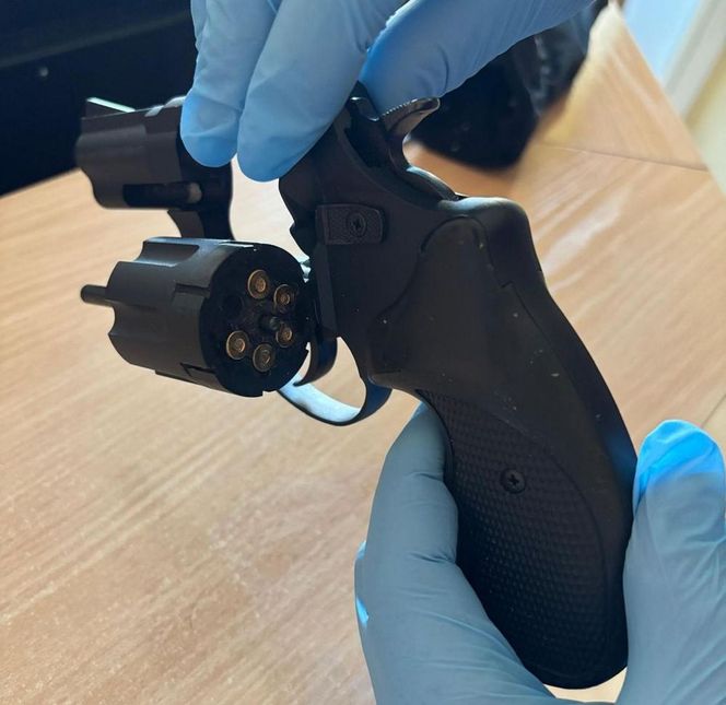 Gdańsk. 37-latek zatrzymany po szturmie. Jest podejrzany o usiłowanie zabójstwa w hotelu [ZDJĘCIA].