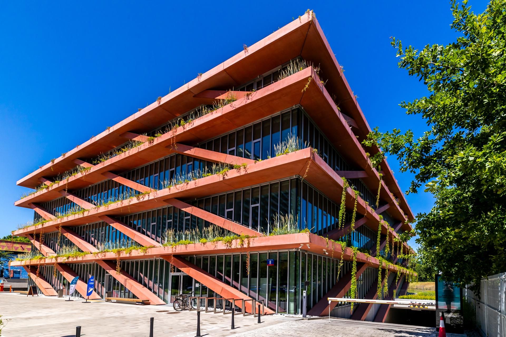 Centrum Przestrzeni Innowacyjnej SGH przy ulicy Batorego w Warszawie