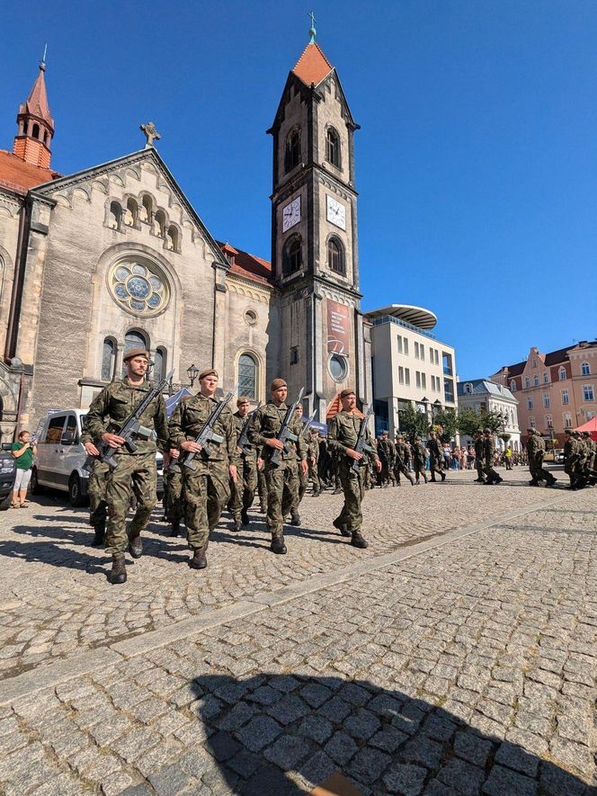 Przysięga żołnierzy WOT w Tarnowskich Górach