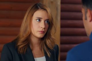 Miłość i nadzieja. Berk uwięzi Elif