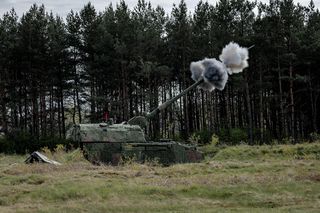 Panzerhaubitze 2000 (PzH 2000)