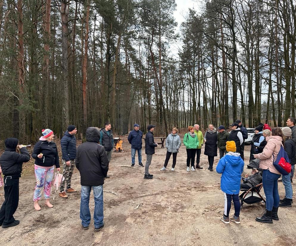 Iławianie po raz szósty połączyli siły, by oczyścić las za osiedlem Podleśnym