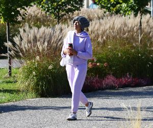 Anna Popek pracuje w zimnym morzu