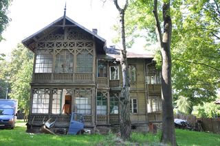 Świdermajer przy ul. Fletniowej 2 w Warszawie – przed remontem