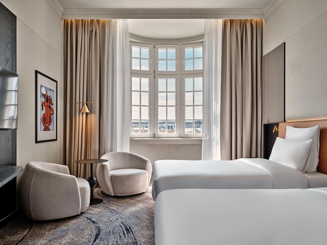 Movenpick Grand Hotel