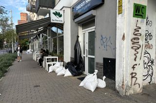 Wrocław szykuje się na powódź. W centrum wszędzie leżą worki z piaskiem