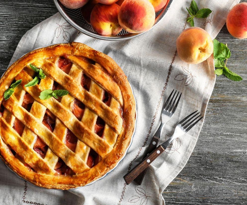 Do szarlotki wybieram te owoce. To pyszne ciasto z kratką zachwyca każdego 